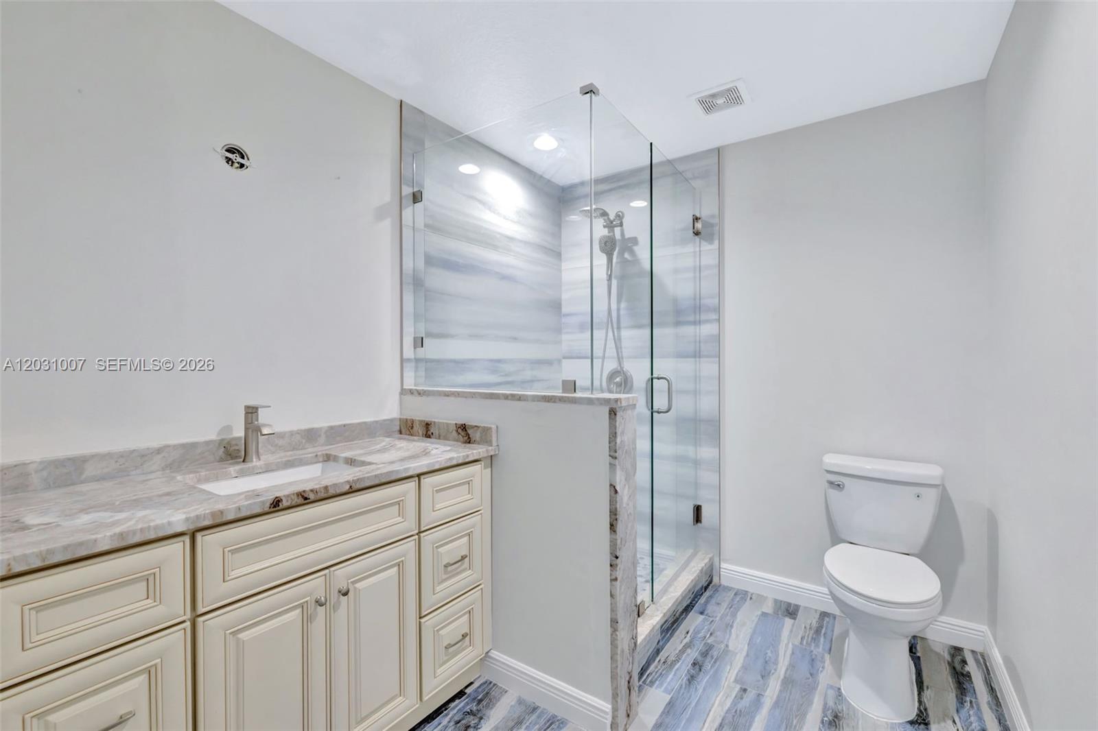 2929 Southeast Ocean Boulevard, Unit F6 Stuart, FL 34996 - Photo 11 of 59