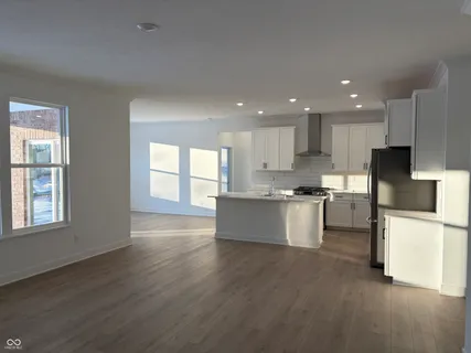 $599,995 | 446 Breakwater Drive, Plainfield, IN 46168