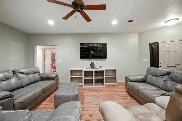 $239,000 | 805 South 23rd Street, Slaton, TX 79364