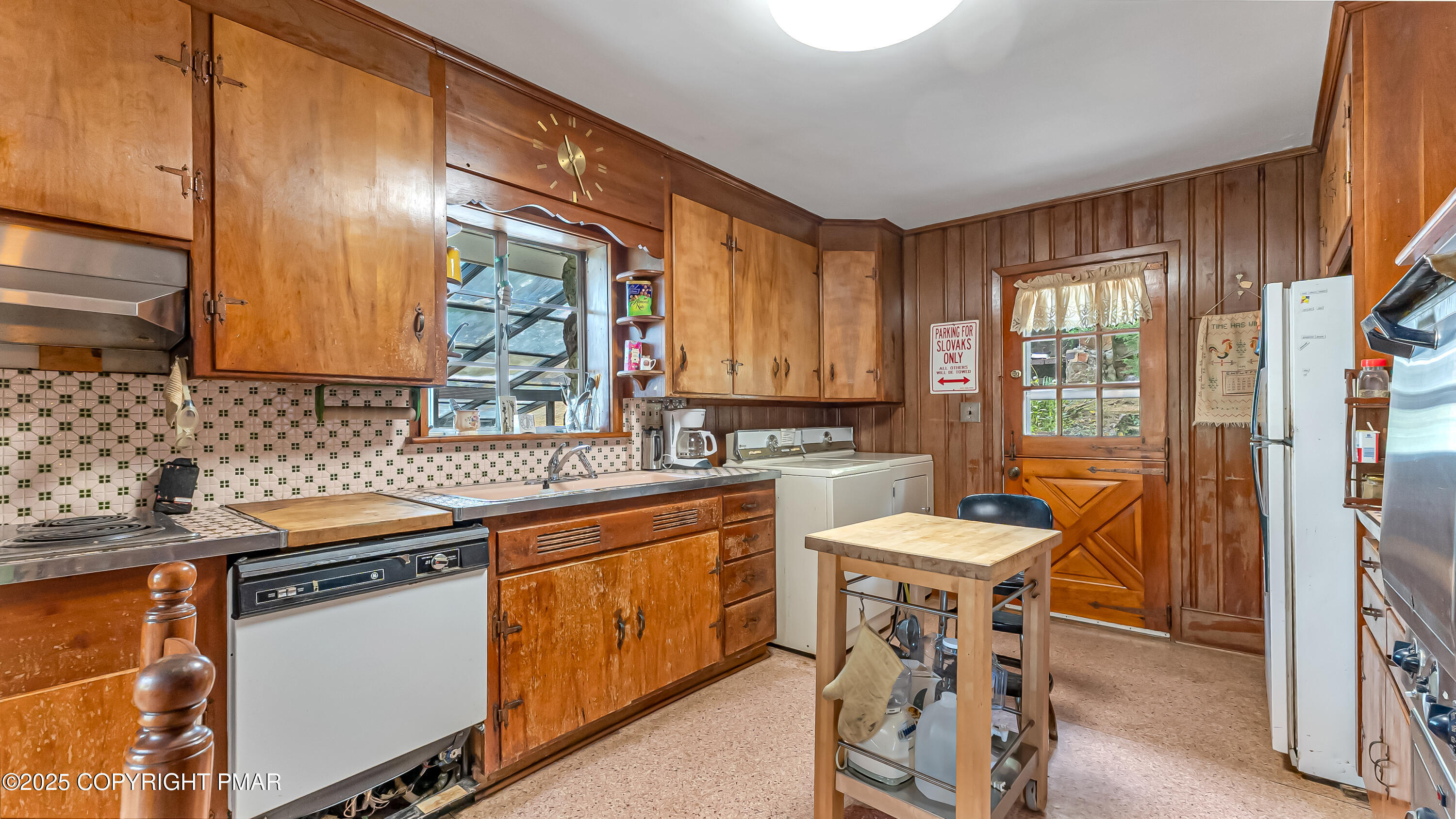 808 Lower Cherry Valley Road Stroudsburg, PA 18360 - Photo 20 of 55 Photo Sep 23 2025, 11 09 26 AM (13)[1200