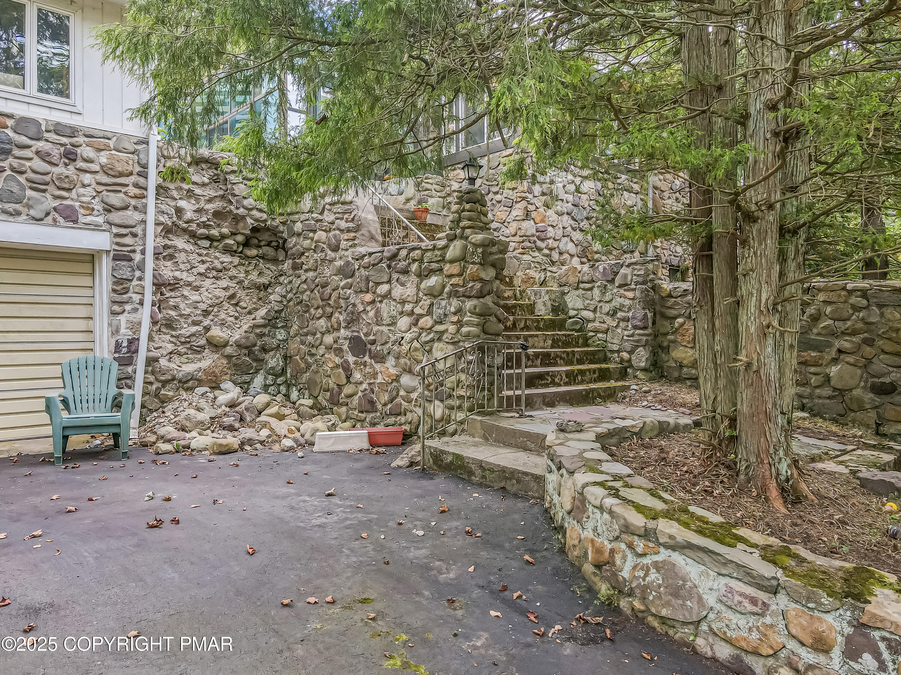 808 Lower Cherry Valley Road Stroudsburg, PA 18360 - Photo 6 of 55 Photo Sep 23 2025, 11 53 21 AM (54)[1200