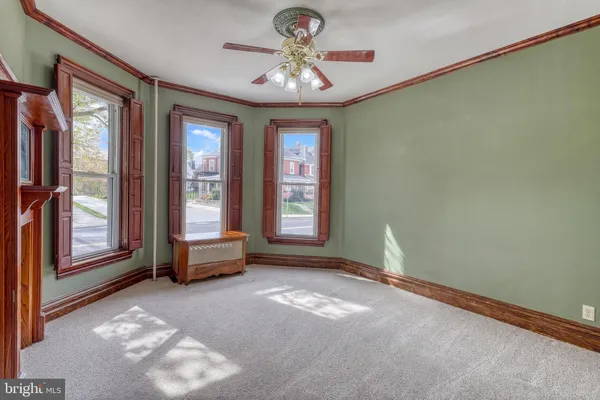 $299,900 | 453 Carlisle Street, Hanover, PA 17331