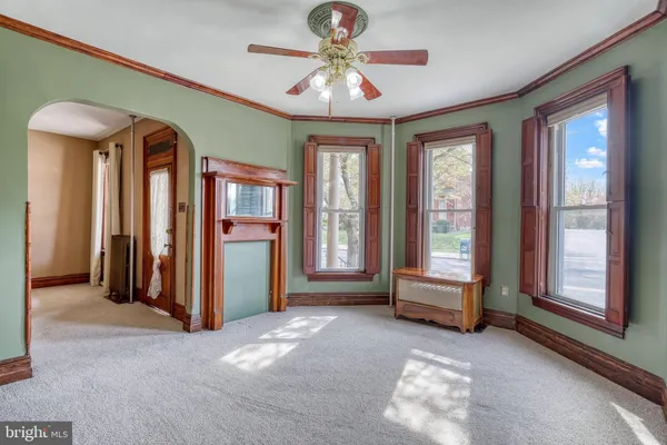 $299,900 | 453 Carlisle Street, Hanover, PA 17331