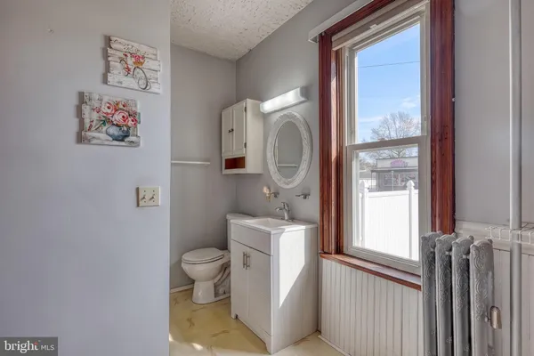 $299,900 | 453 Carlisle Street, Hanover, PA 17331