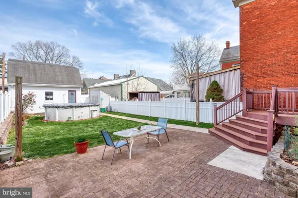 $299,900 | 453 Carlisle Street, Hanover, PA 17331