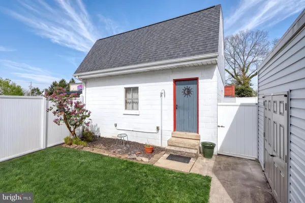 $299,900 | 453 Carlisle Street, Hanover, PA 17331