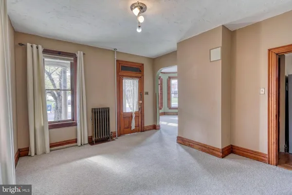 $299,900 | 453 Carlisle Street, Hanover, PA 17331