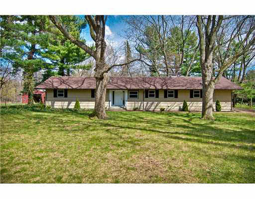52536 Hickory Road Granger, IN 46530 - Photo 1 of 12