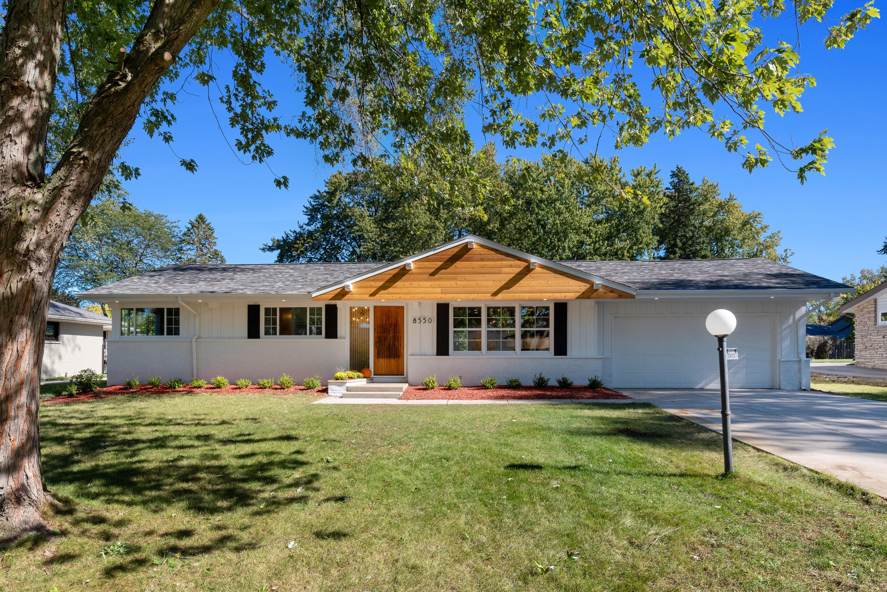 8550 North Greenvale Road Bayside, WI 53217 - Photo 1 of 1 8550 N Greenvale Rd-18