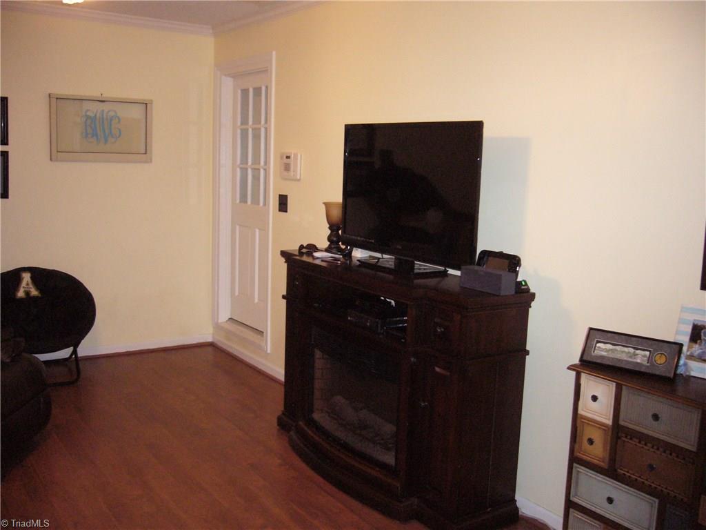 101 Shoshone Road Lexington, NC 27295 - Photo 3 of 20 Gallery Image 3