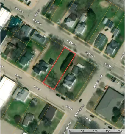 $13,900 | 35 11th Street, Clintonville, WI 54929