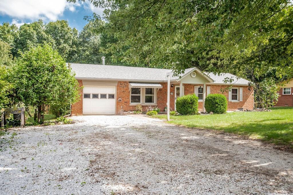 7141 North Kivett Road Monrovia, IN 46157 - Photo 3 of 25 Gallery Image 3