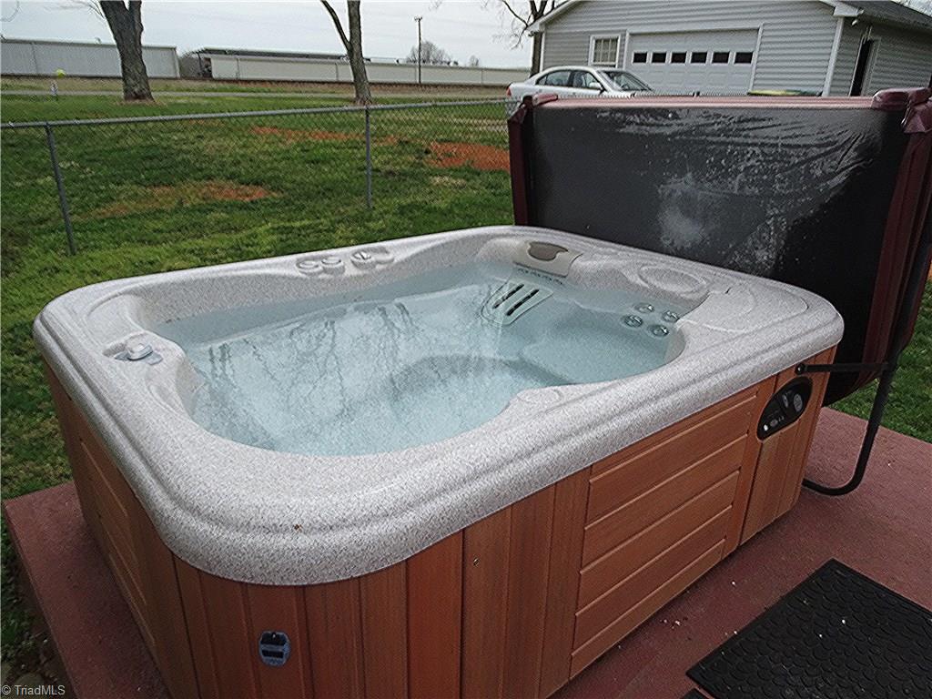 6945 Idols Road Clemmons, NC 27012 - Photo 22 of 22 Gallery Image 22