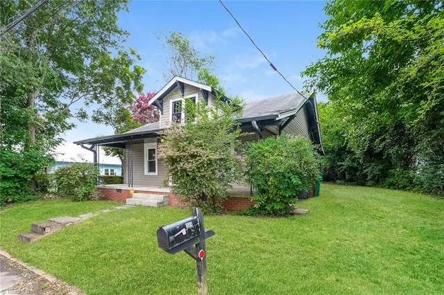 $139,900 | 1504 Cloverdale Street, High Point, NC 27260