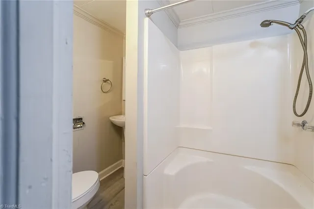 $139,900 | 1504 Cloverdale Street, High Point, NC 27260