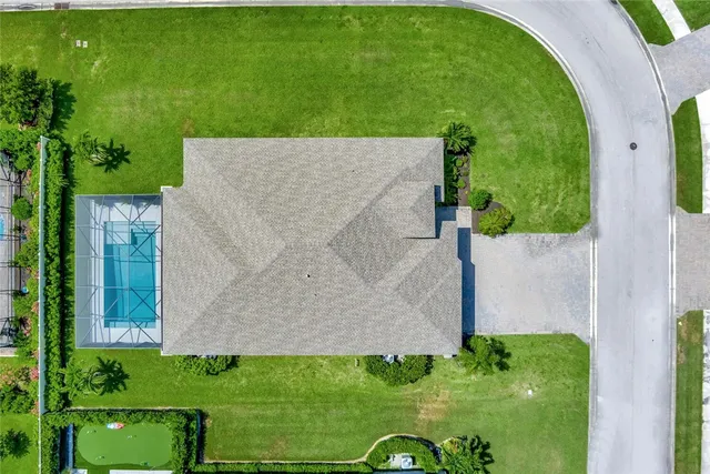 $699,000 | 7230 33rd Square, Vero Beach, FL 32967