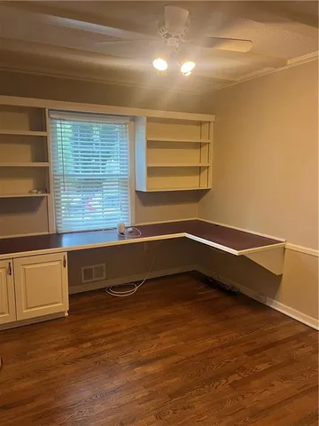 $295,900 | 1003 Northwest Maple Street, Lee's Summit, MO 64063