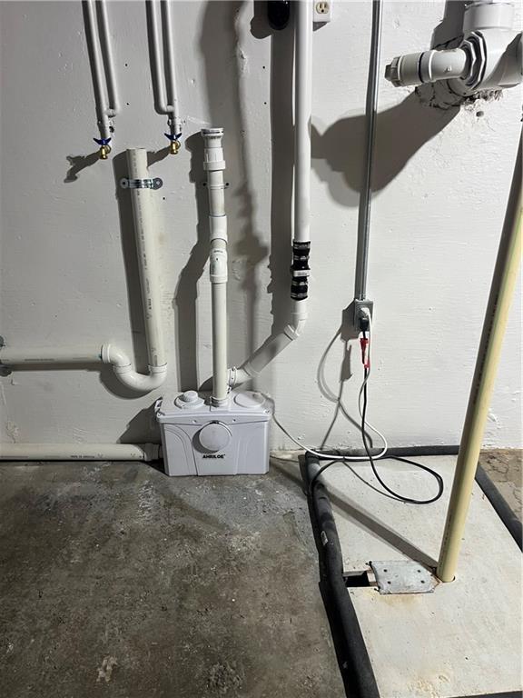 1003 Northwest Maple Street Lee's Summit, MO 64063 - Photo 35 of 51