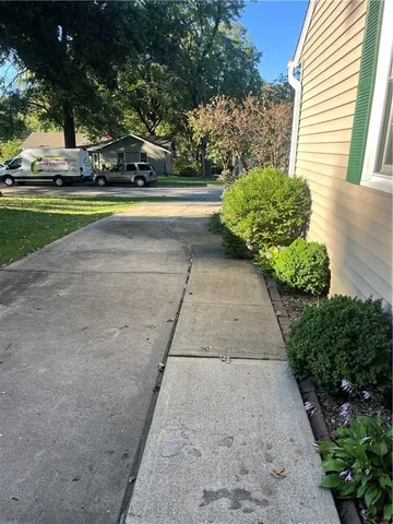 $295,900 | 1003 Northwest Maple Street, Lee's Summit, MO 64063