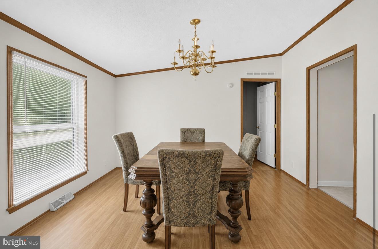 1298 Walnut Shell Drive Vinton, VA 24179 - Photo 6 of 13