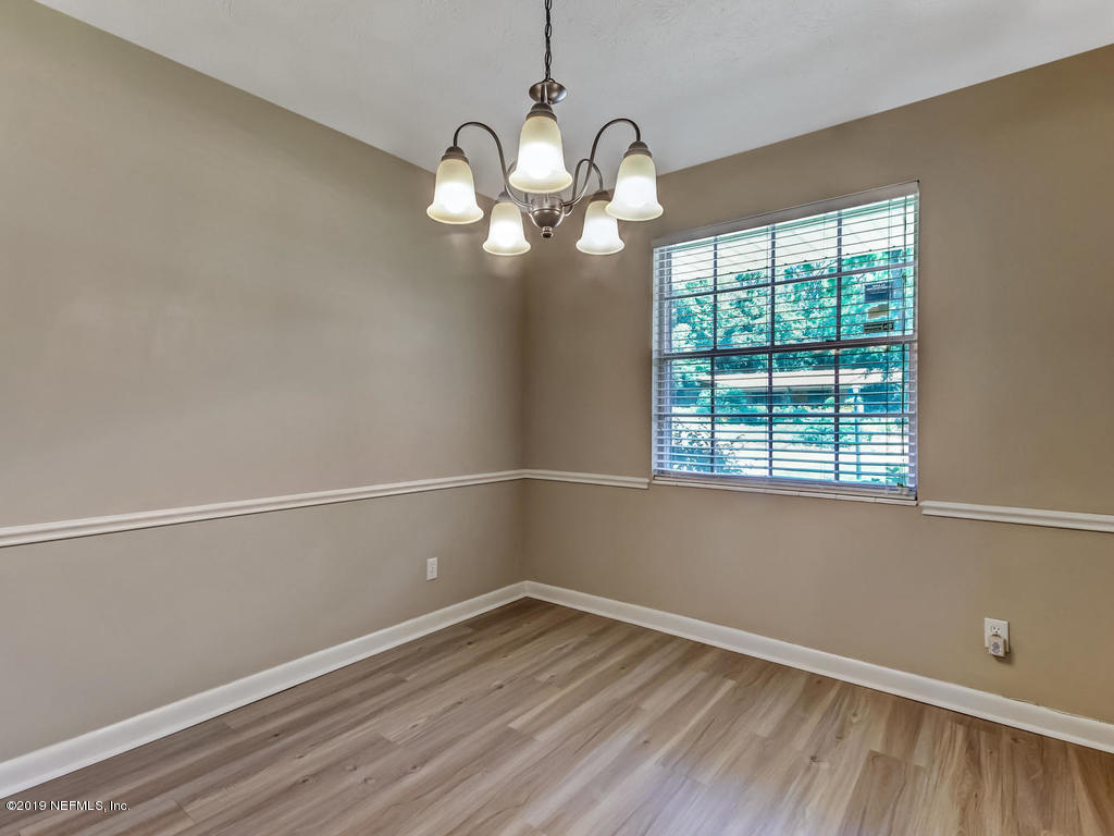 8206 Alderman Road Jacksonville, FL 32211 - Photo 13 of 52 8206 Alderman Rd Jacksonville-016-005-Di