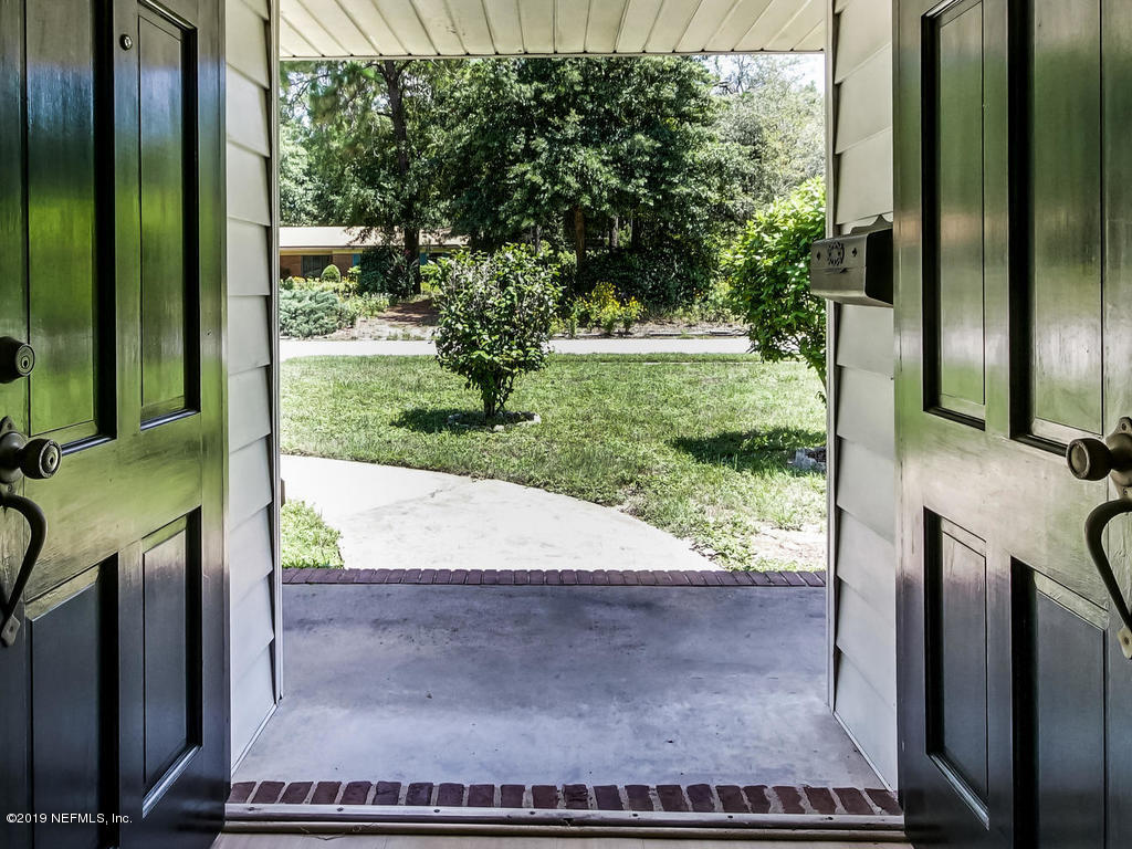 8206 Alderman Road Jacksonville, FL 32211 - Photo 5 of 52 8206 Alderman Rd Jacksonville-009-001-Fr