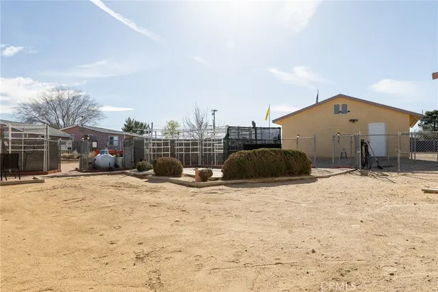 $425,000 | 12132 Sunny Vista Road, Victorville, CA 92392