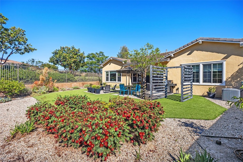 3 Planeo Rancho Mission Viejo, CA 92694 - Photo 29 of 37 front view of a house with a yard