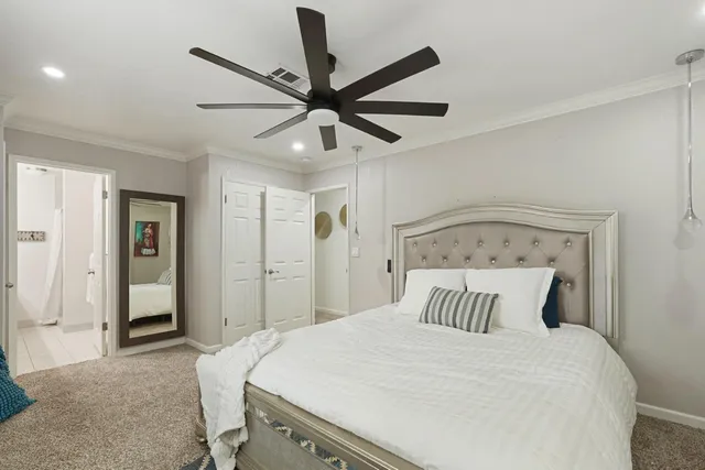 a bathroom with 2 sink and a mirror