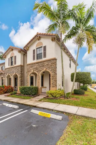 $2,400 | 3202 Southeast 6th Street, Unit 3202, Homestead, FL 33033