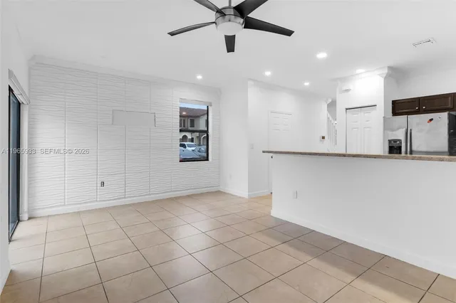 $2,400 | 3202 Southeast 6th Street, Unit 3202, Homestead, FL 33033