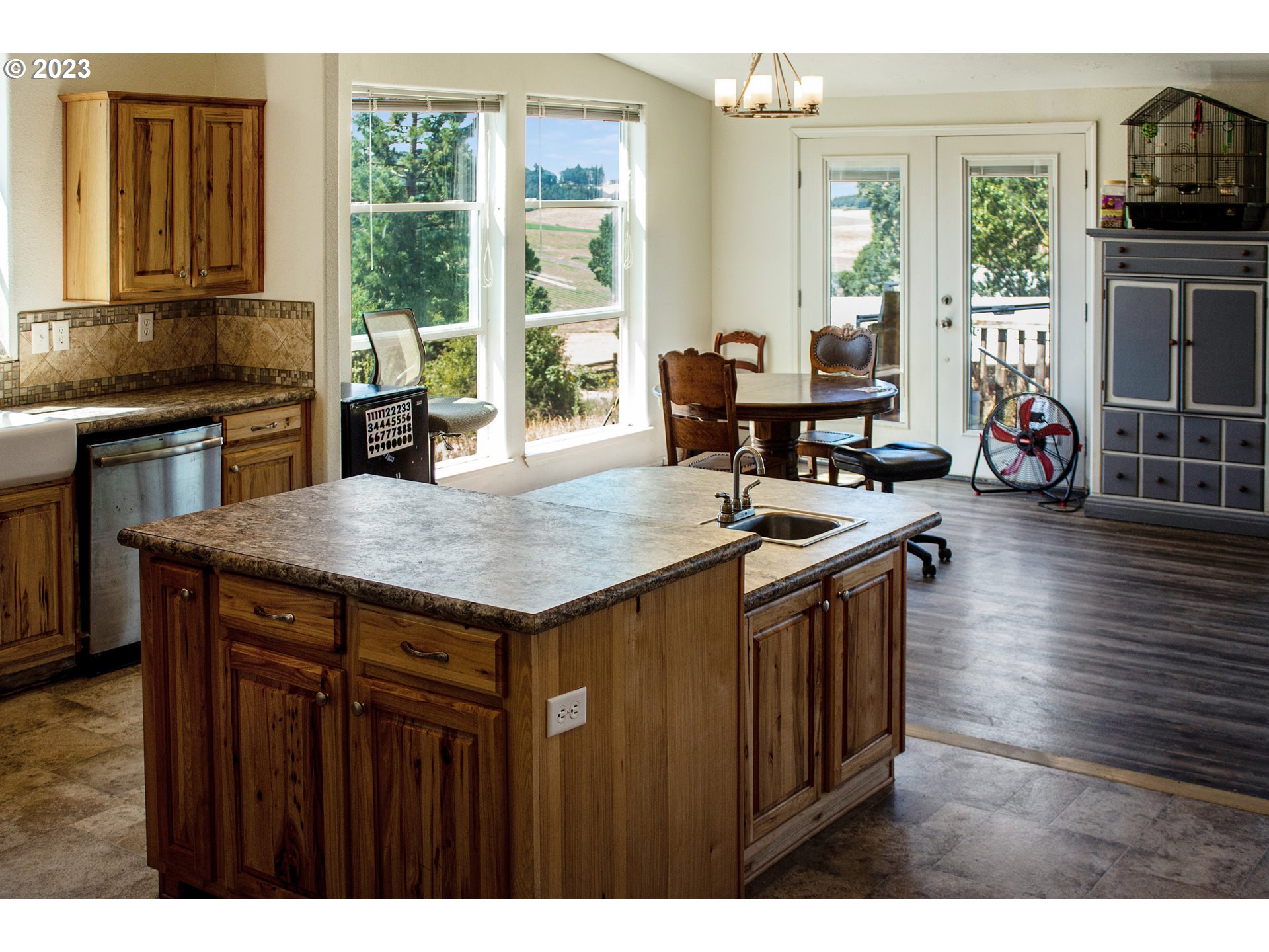 5900 Oak Grove Road Rickreall, OR 97371 - Photo 2 of 12 Gallery Image 2