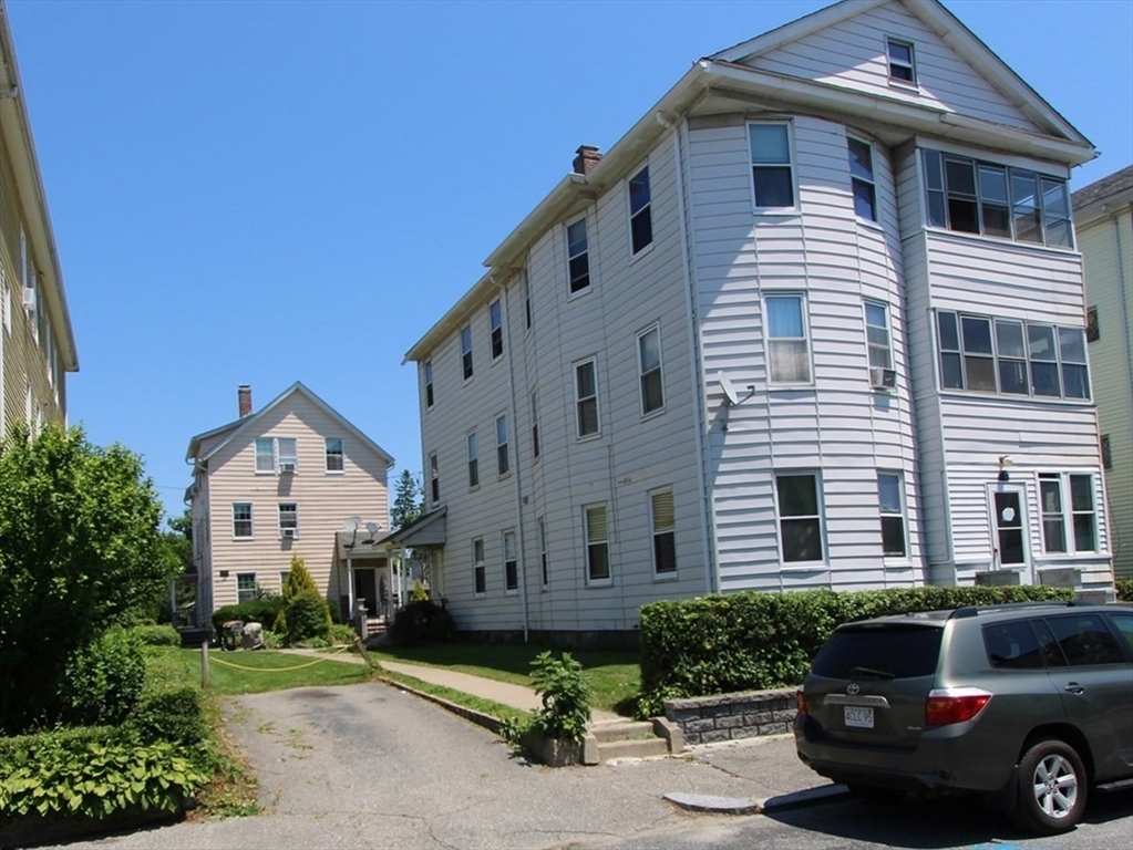 21 Ames Street Worcester, MA 01610 - Photo 1 of 41
