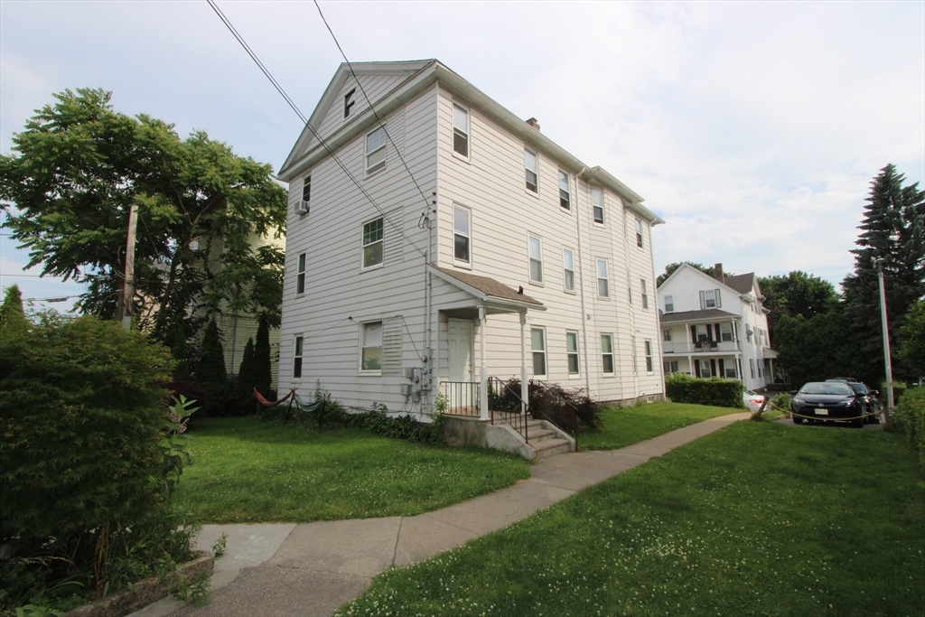 21 Ames Street Worcester, MA 01610 - Photo 3 of 41