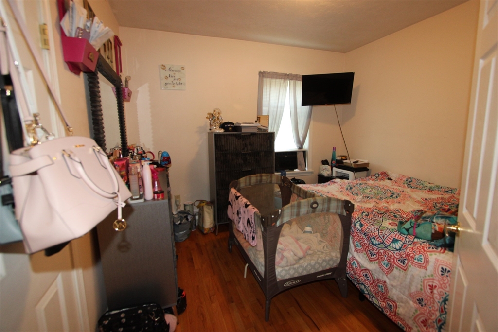21 Ames Street Worcester, MA 01610 - Photo 40 of 41