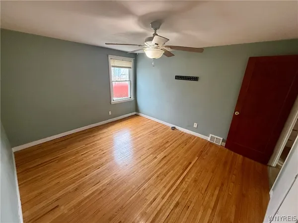 $1,300 | 125 Beryl Drive, Cheektowaga, NY 14225