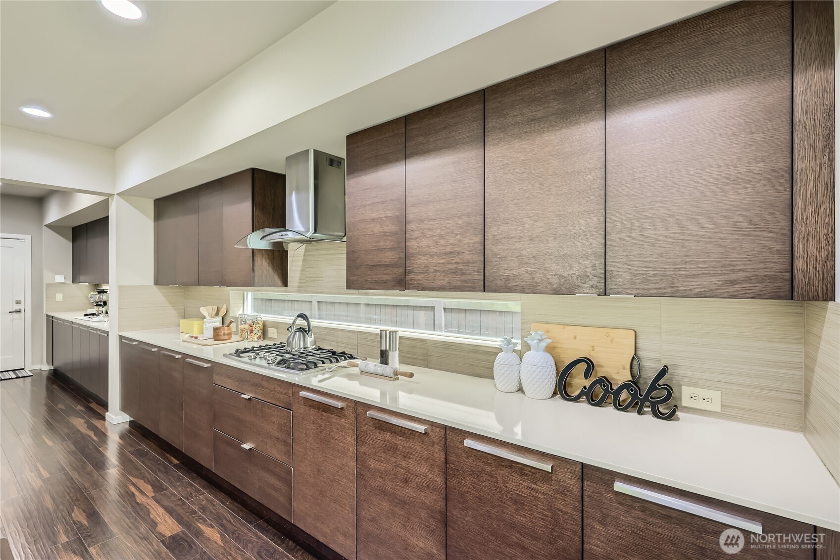 3702 170th Place Southeast Bothell, WA 98012 - Photo 15 of 40 a bathroom with a sink and a mirror