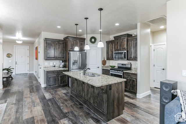 533 North Creek Ridge Circle Washington, UT 84780 - Photo 7 of 34