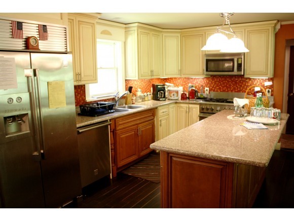 18 Rolling Ridge Road Lebanon, NH 03766 - Photo 5 of 29 Gallery Image 5