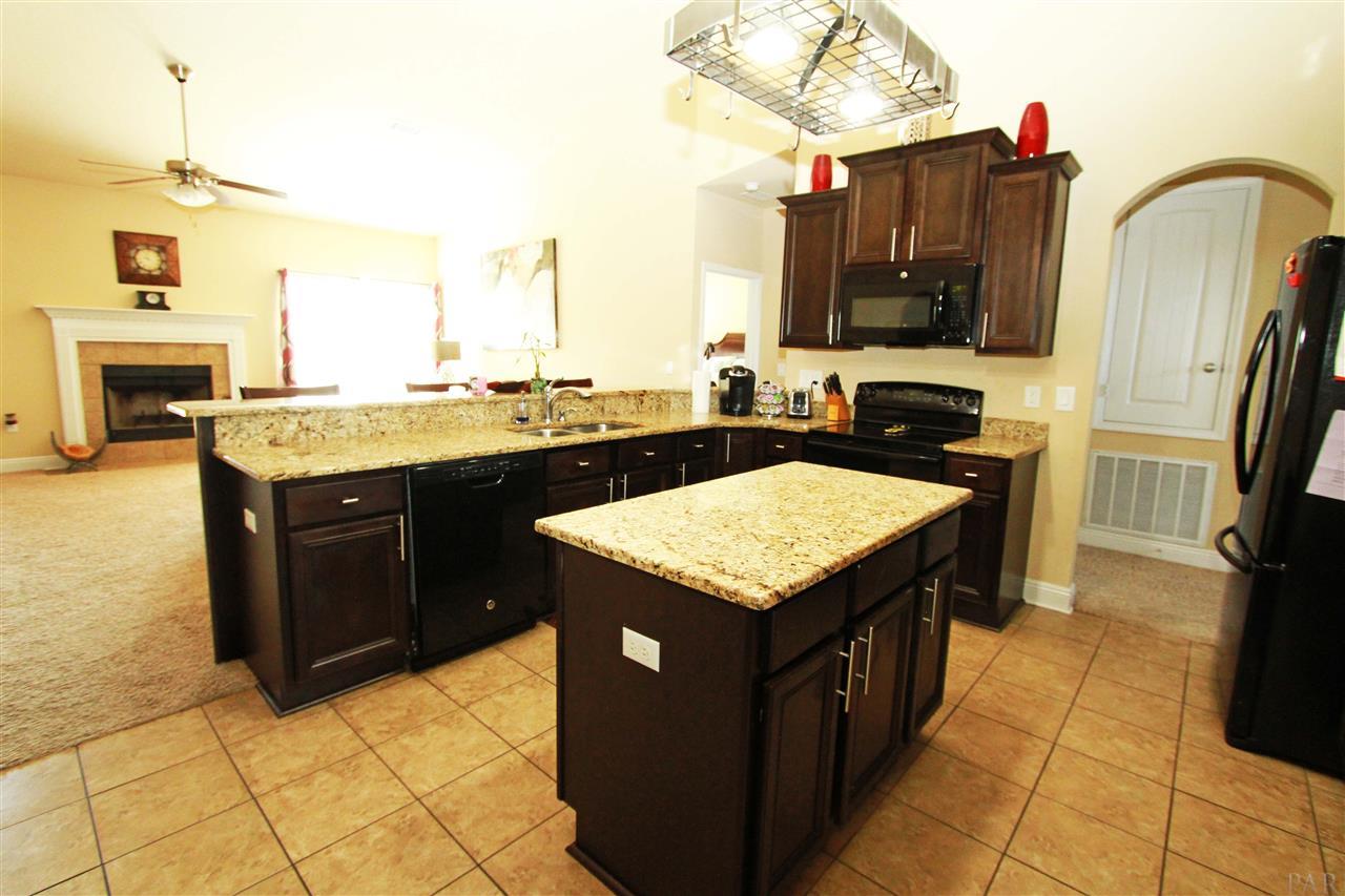 5960 Rustic Ridge Circle Milton, FL 32570 - Photo 5 of 39 Gallery Image 5