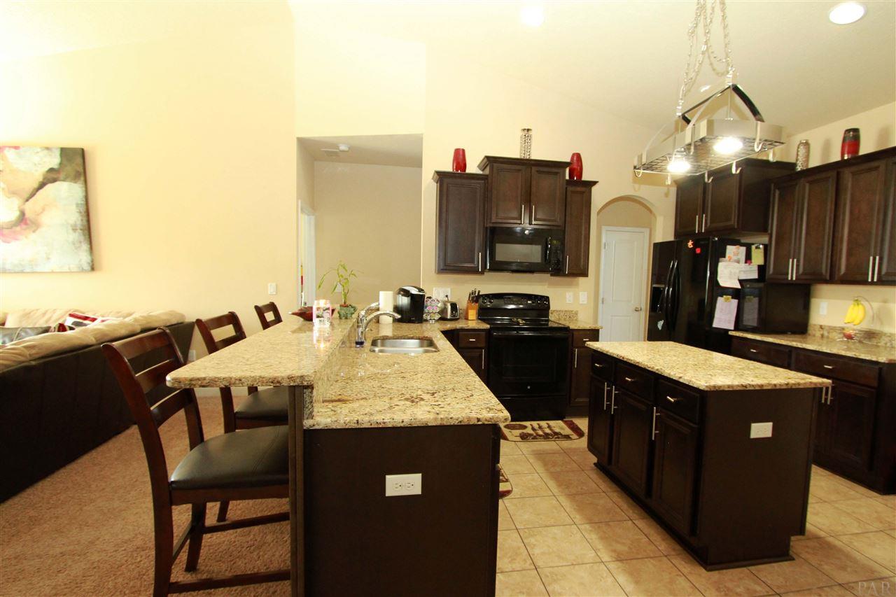 5960 Rustic Ridge Circle Milton, FL 32570 - Photo 6 of 39 Gallery Image 6