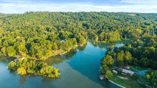 $749,000 | 150 Ledford Lane, Decatur, TN 37322