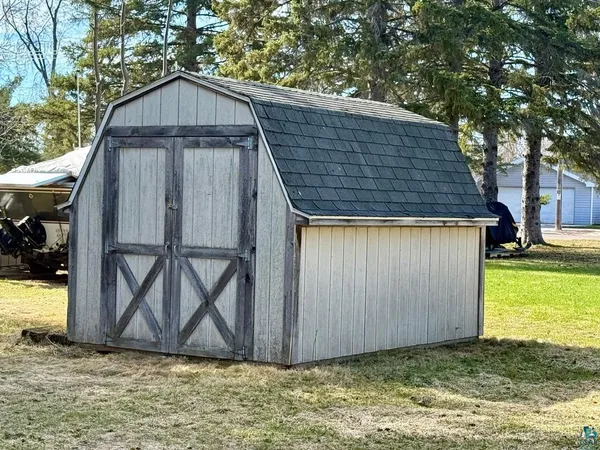 $89,900 | 609 North 14th Avenue East, Ashland, WI 54806