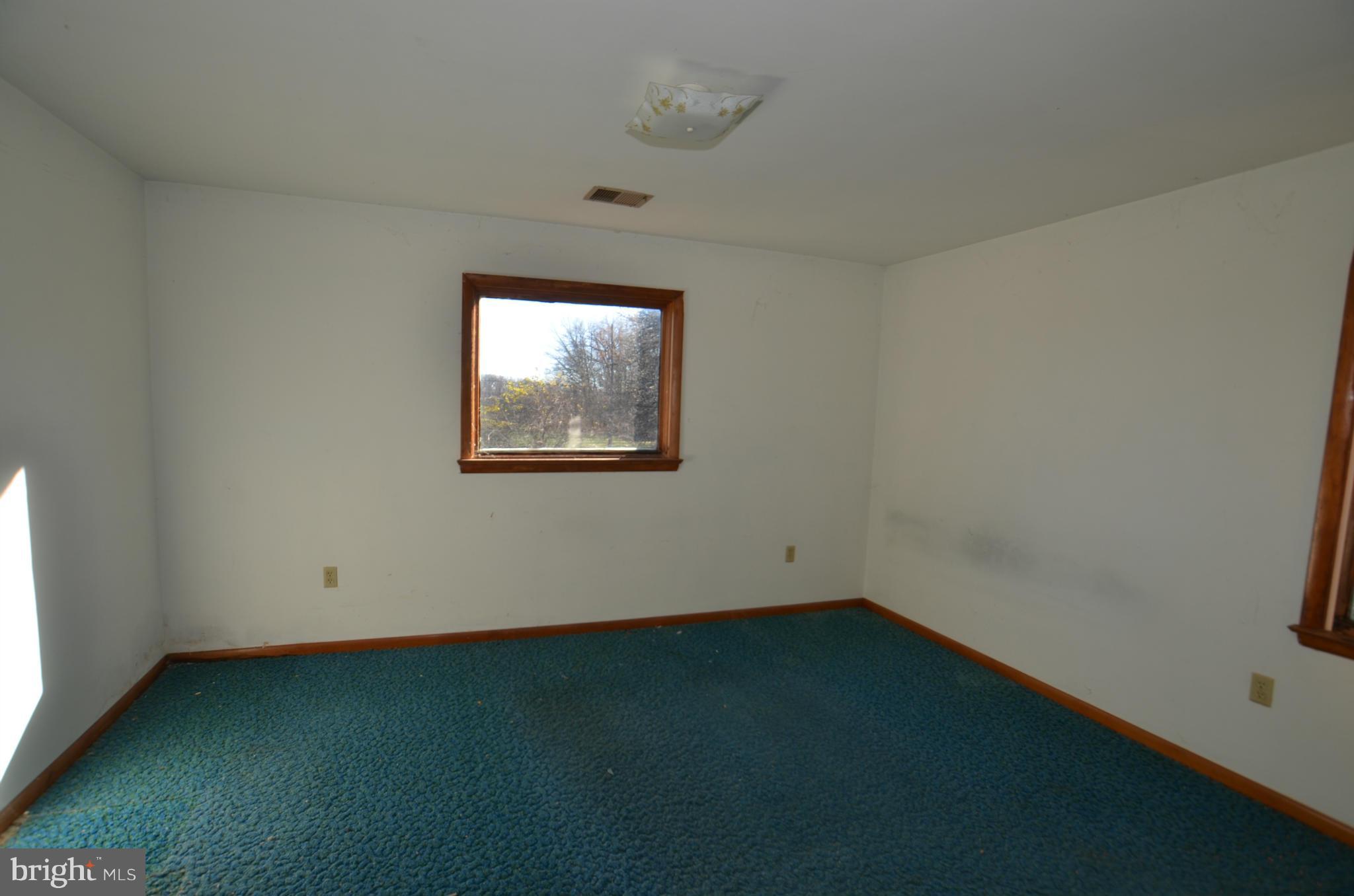 11130 Baker Road Keymar, MD 21757 - Photo 3 of 12 Bedroom (Master)