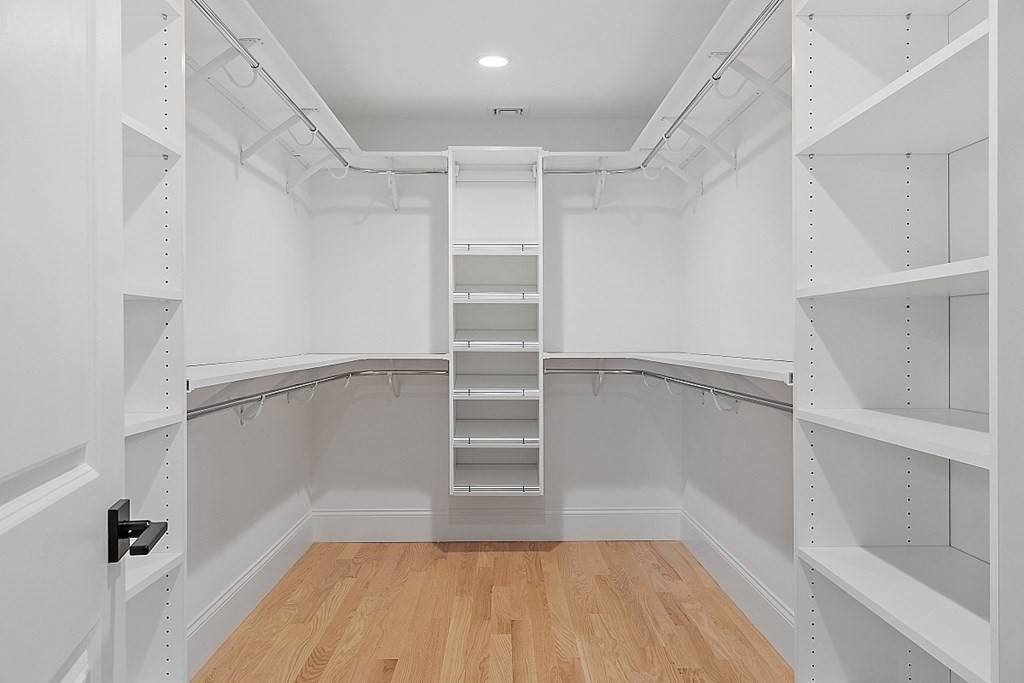 6 McDonald Road Wilmington, MA 01887 - Photo 21 of 40 Gallery Image 21