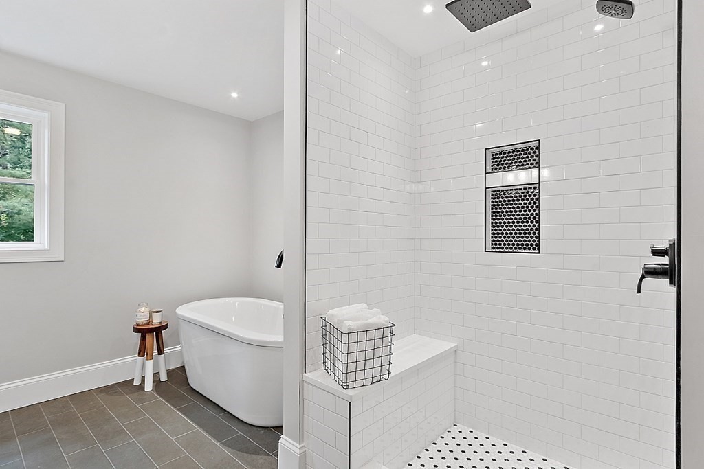 6 McDonald Road Wilmington, MA 01887 - Photo 23 of 40 Gallery Image 23