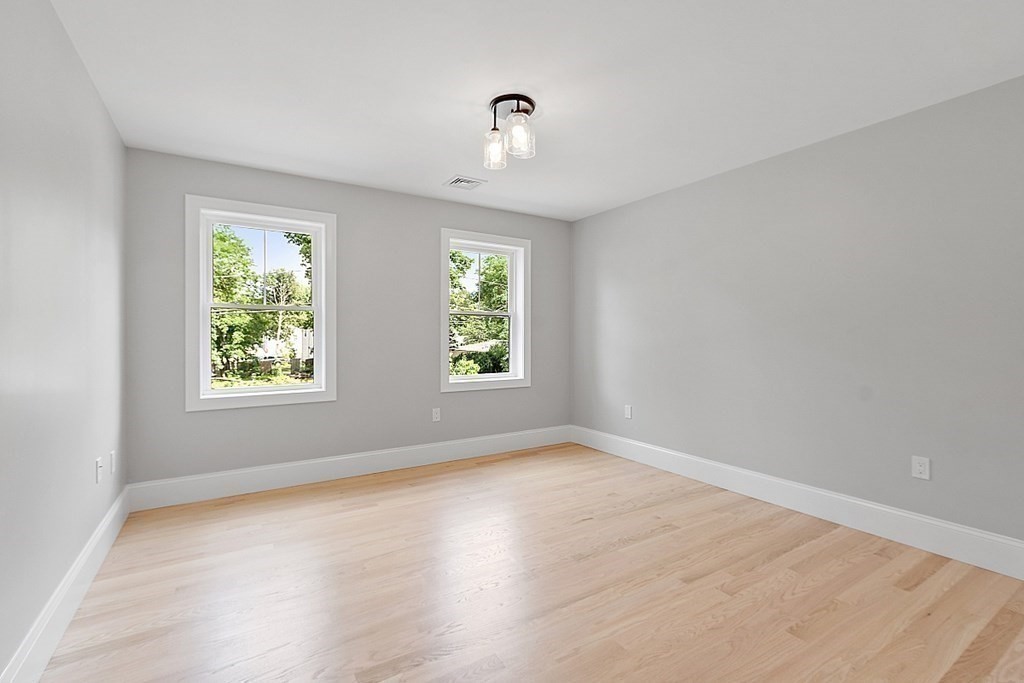 6 McDonald Road Wilmington, MA 01887 - Photo 29 of 40 Gallery Image 29