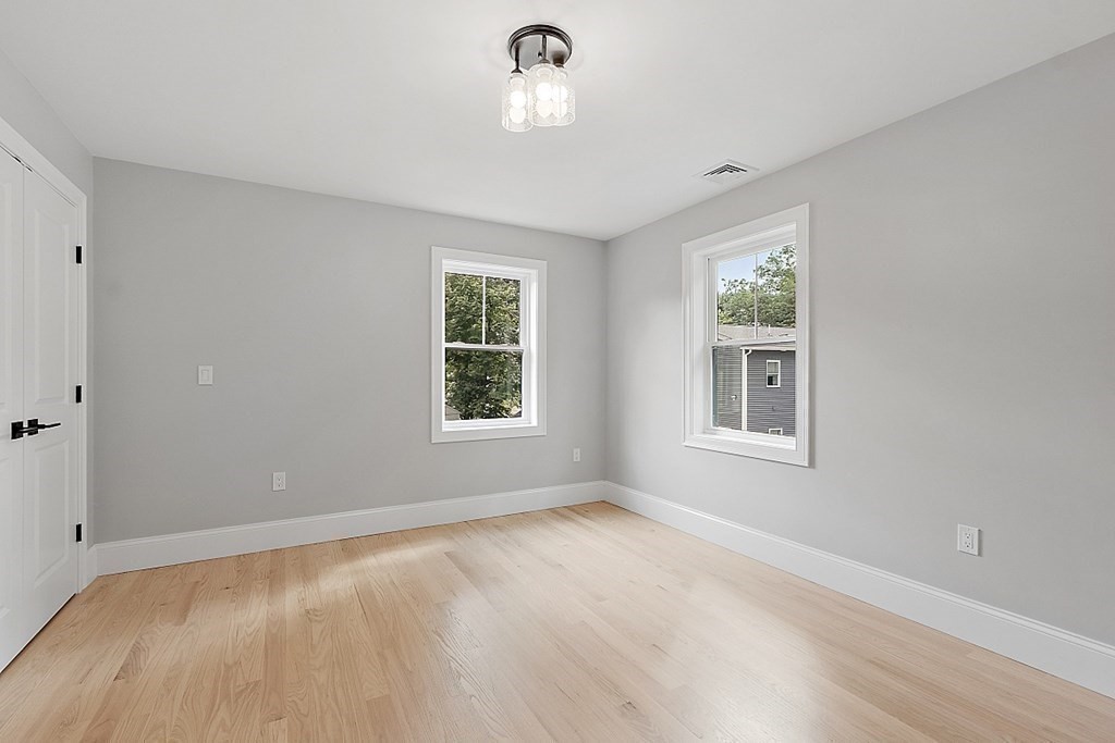 6 McDonald Road Wilmington, MA 01887 - Photo 31 of 40 Gallery Image 31