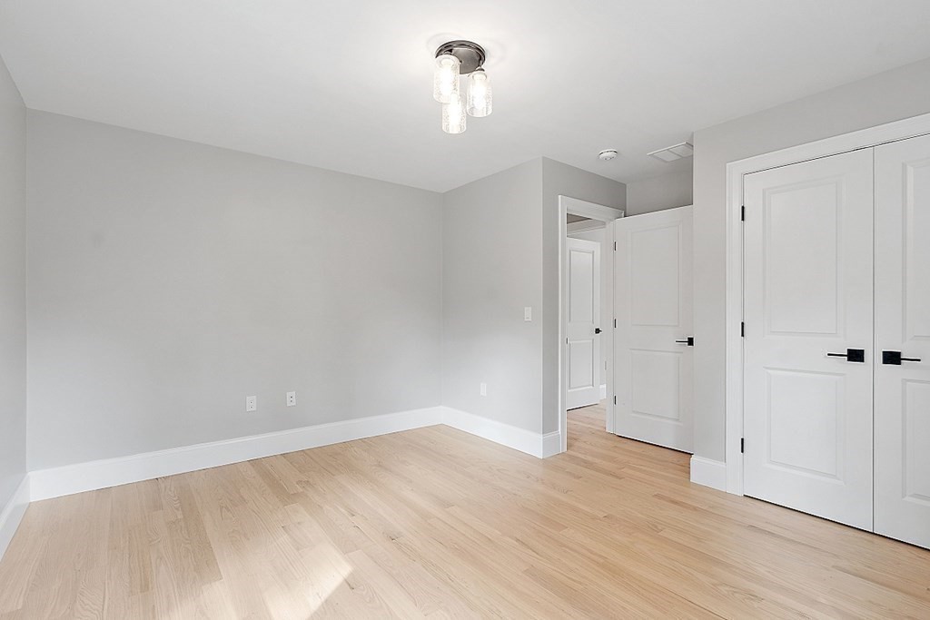6 McDonald Road Wilmington, MA 01887 - Photo 32 of 40 Gallery Image 32