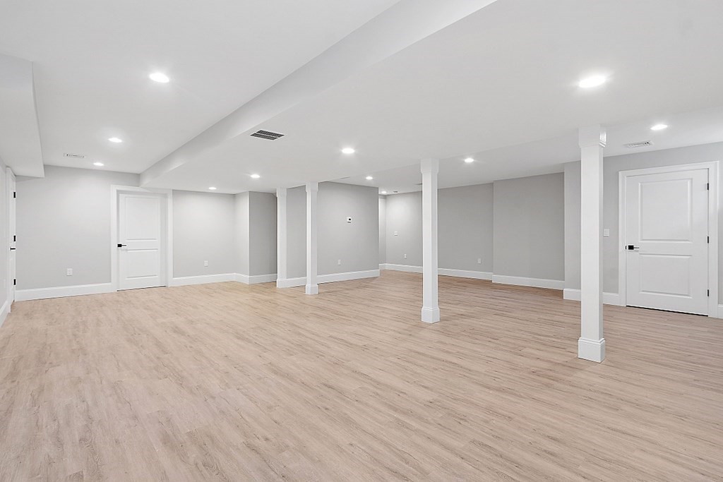 6 McDonald Road Wilmington, MA 01887 - Photo 33 of 40 Gallery Image 33